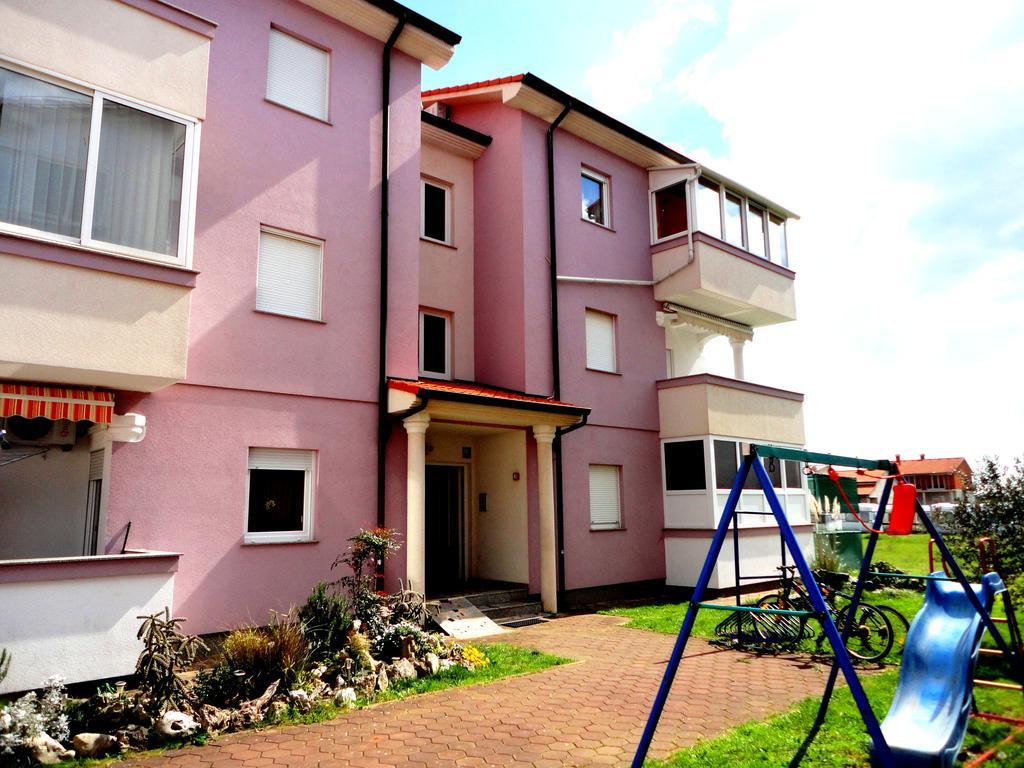 Apartment Anna Fazana Exterior photo