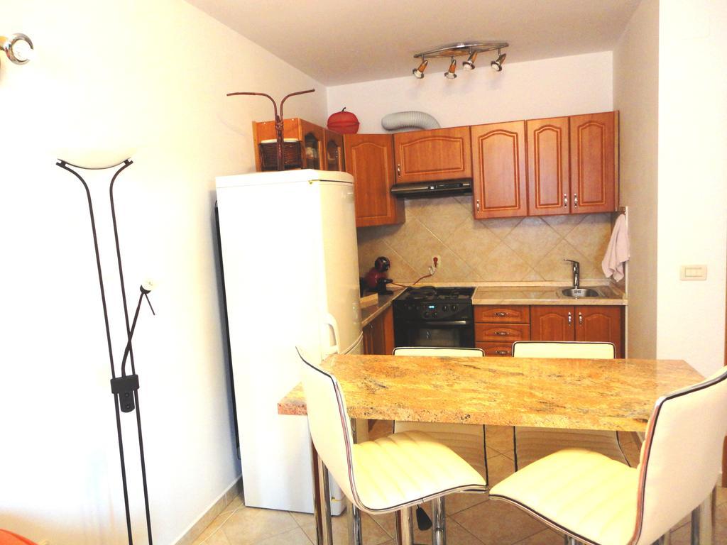 Apartment Anna Fazana Exterior photo